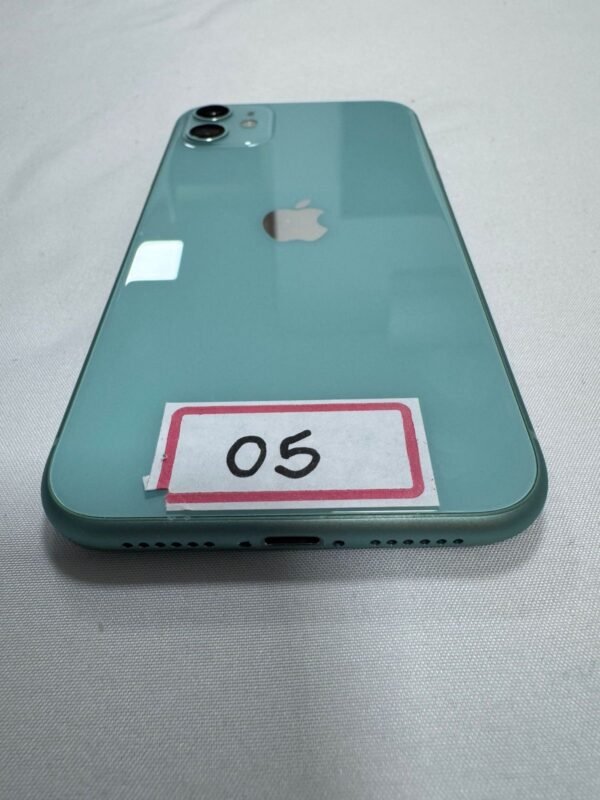 iPhone 11 128GB Verde 85% A+
