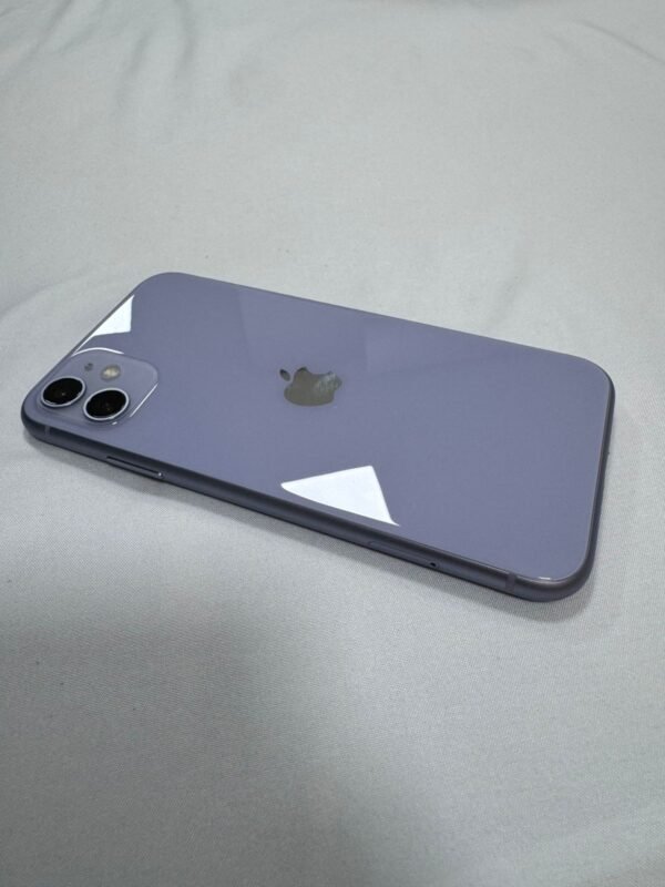 iPhone 11 128GB Roxo 91% A+ - Imagem 2