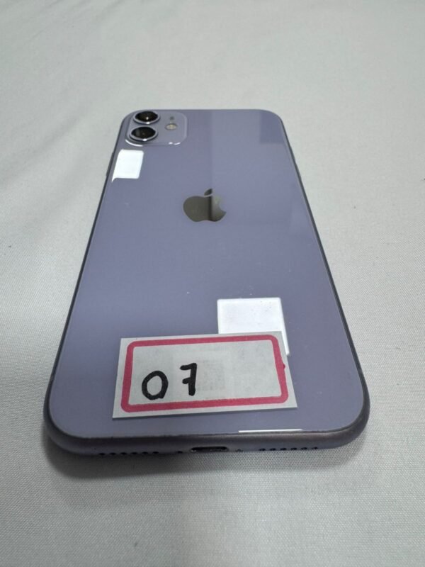 iPhone 11 128GB Roxo 91% A+ - Imagem 4