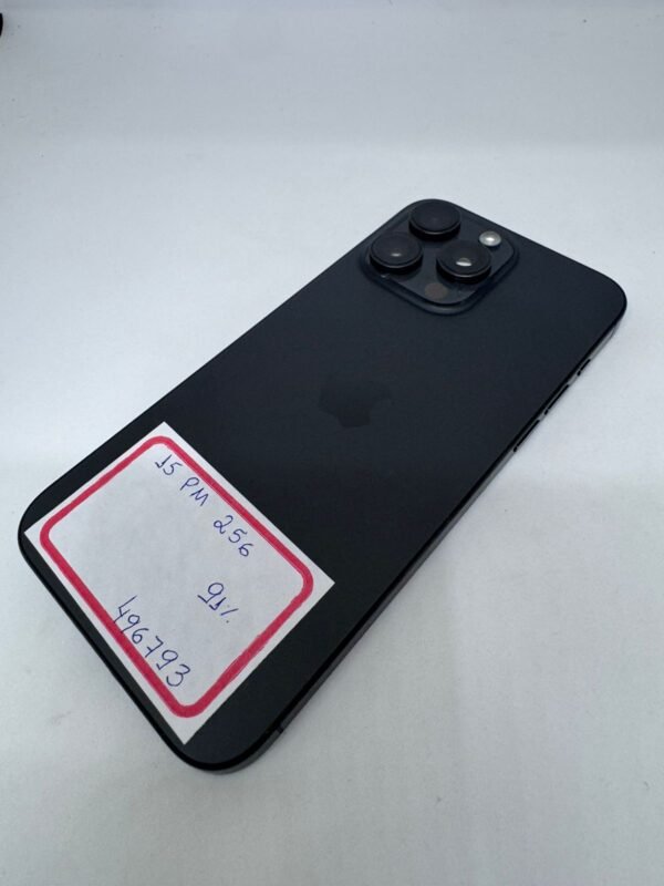 15 Pro Max Preto 256GB A+  91% - Imagem 4