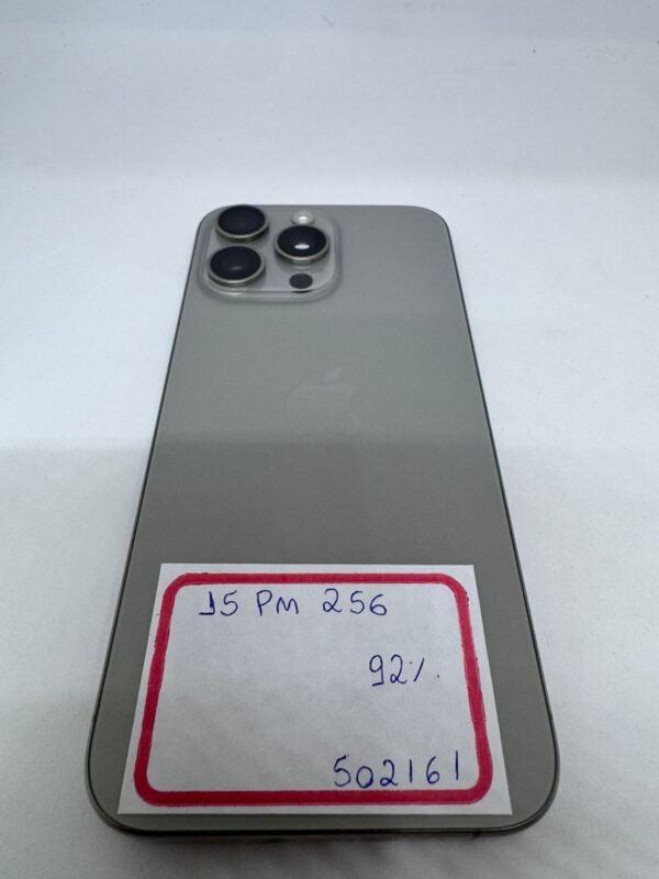15 Pro Max Natural  256GB A+  92%